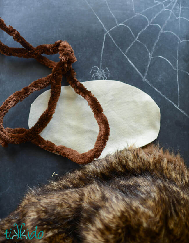 Spider Dog Halloween Costume Tutorial